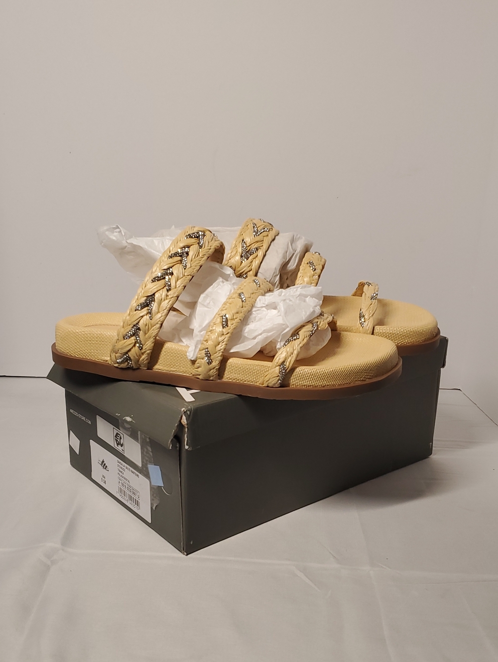Arezzo Sandalia Salti Rasteiro Nude Sandles For Women Size 9.5